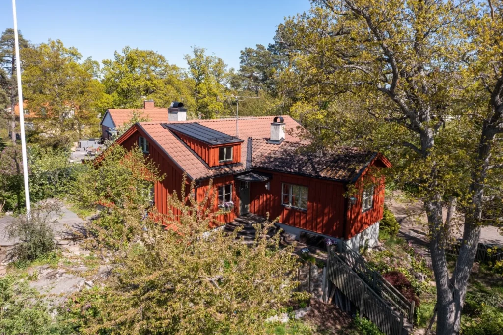 6. Dra╠enering av krypgrund villa